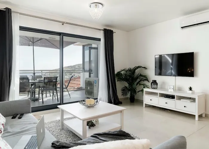 Apartment Canico Vi By An Island Santa Cruz (Madeira)