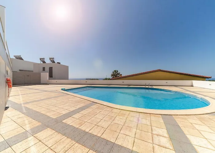 Canico Vi By An Island Santa Cruz (Madeira)